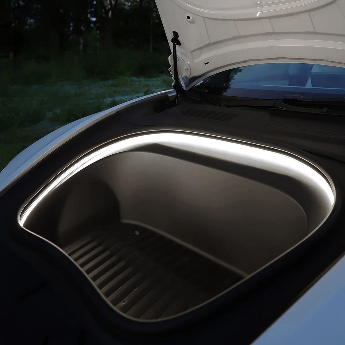 Frunk LED Strip for Tesla Model 3 Premium 2024-2026 - Image 11
