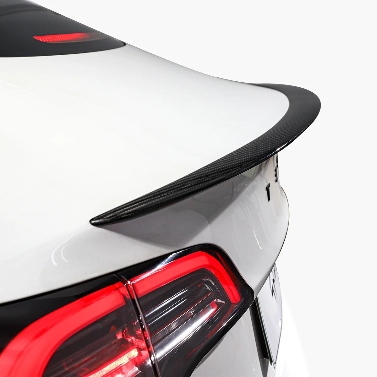 Real Carbon Fiber Performance Spoiler for Model 3/Y - Image 15